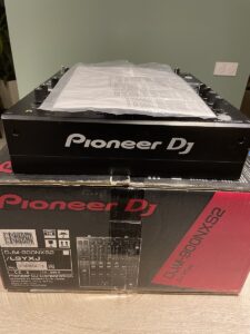 Pioneer CDJ-3000, Pioneer CDJ 2000NXS2, Pioneer DJM 900NXS2, Pioneer DJ DJM-V10 , Pioneer CDJ-TOUR1 , Pioneer DJM-TOUR1,   Pioneer XDJ XZ,  Pioneer DJ XDJ-RX3, Pioneer DJ DDJ-REV7, Pioneer DDJ 1000, Pioneer DDJ 1000SRT,  Yamaha Genos 76-Key ,Korg Pa4X 76 Key,  Yamaha PSR-SX900, Korg PA-1000, Roland FANTOM-8 , Roland JUPITER-X Synthesizer